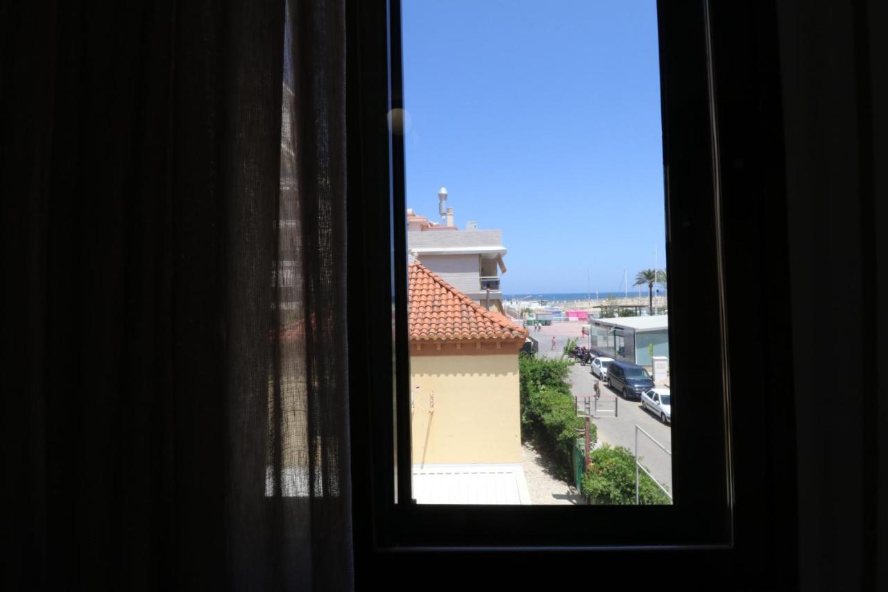 205 I Posada Del Mar I Encantador Hostel En La Playa De Gandia Eksteriør bilde
